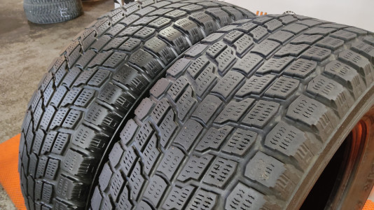Шины зимние нешипованные б/у Yokohama Geolandar I/T G072 285/65 R17 116Q