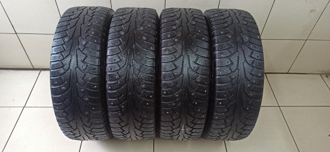 Шины зимние шипованные б/у Nokian Nordman 5 SUV 215/65 R16 102T