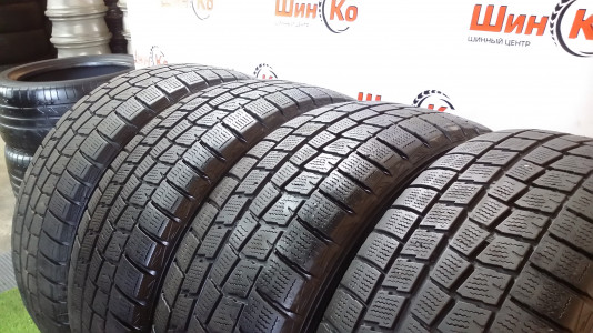 Шины зимние нешипованные б/у Dunlop Winter Maxx WM01 215/55 R16 97T