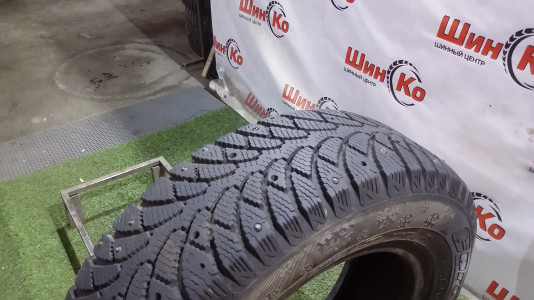 Шины зимние шипованные б/у Cordiant SnoMax 175/70 R13 82Q