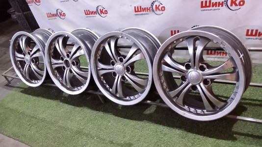 Диск литой б/у TOYOTA R16