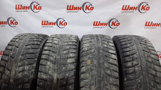 Шины зимние шипованные б/у Kumho I'Zen KW22 235/65 R17 108T