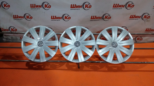 Колпак б/у VOLKSWAGEN R15